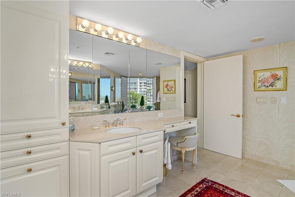 BRITTANY - Residential