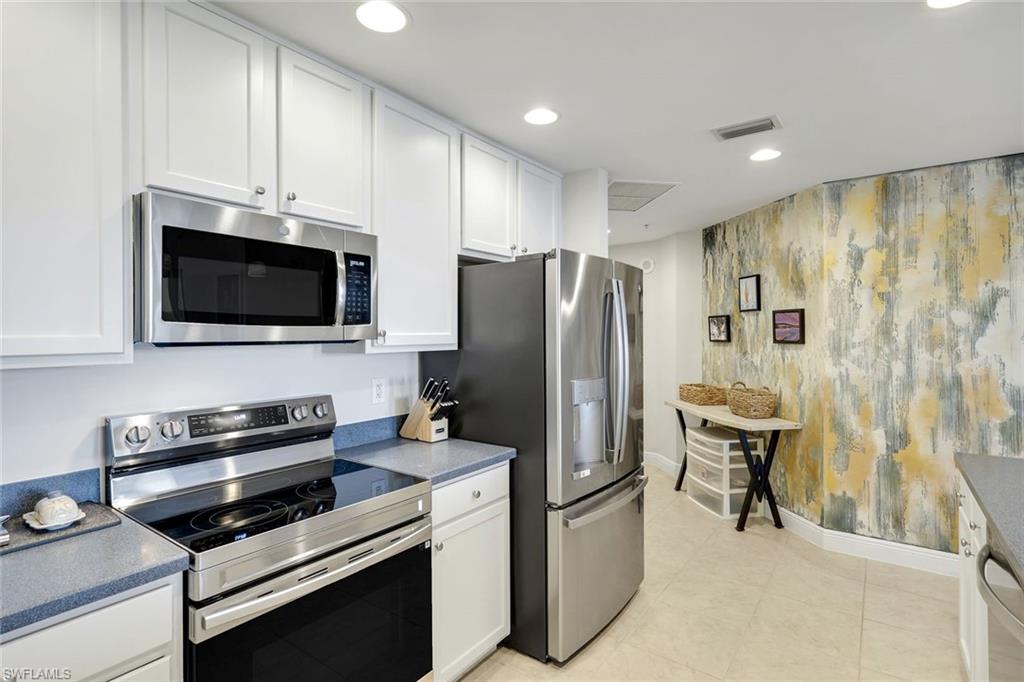 CAPE HARBOUR - Residential