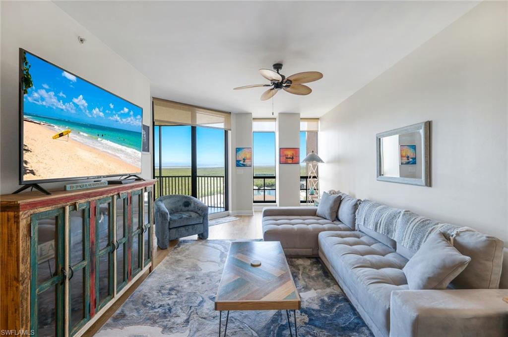 CAPE HARBOUR - Residential