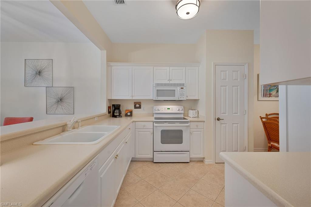 BISHOPWOOD EAST III - Residential