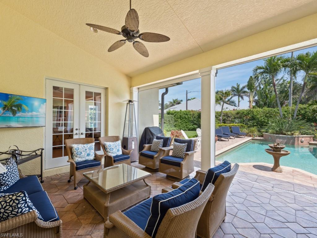 MOORINGS - Residential