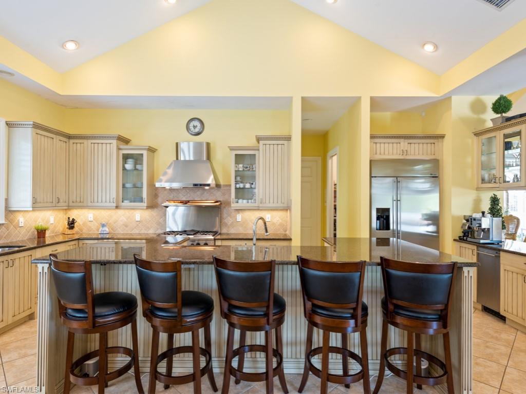 MOORINGS - Residential