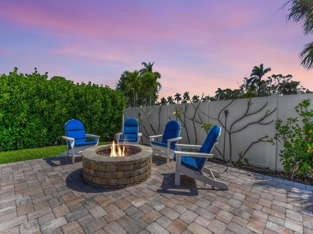 6923 Old Whiskey Creek DR