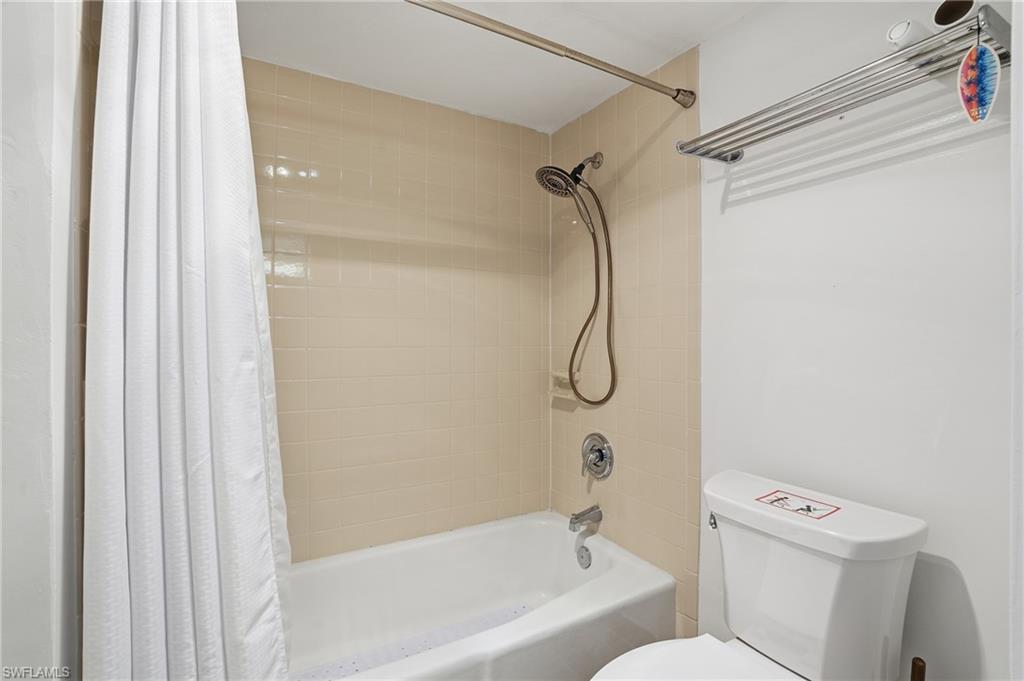 BAYSHORES - Residential Lease