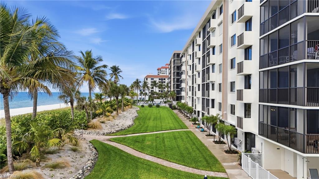 BAYSHORES - Residential Lease