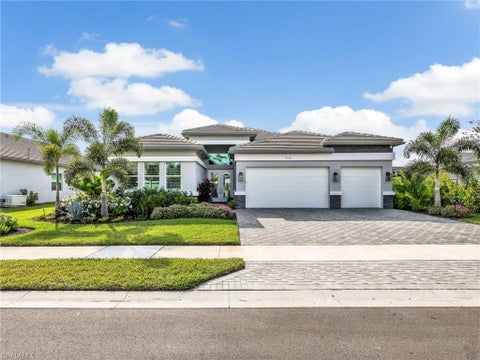 Photo of 12056 Oleander AVE, NAPLES, FL 34120 (MLS # 226032654)