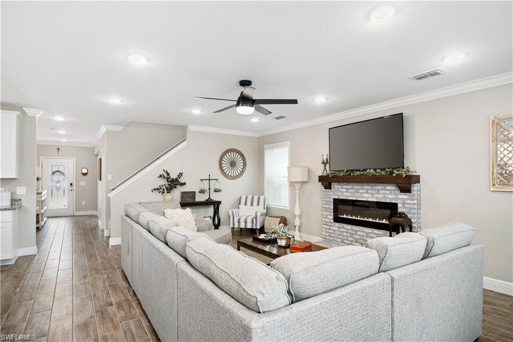 BRIGHTWATER - Residential