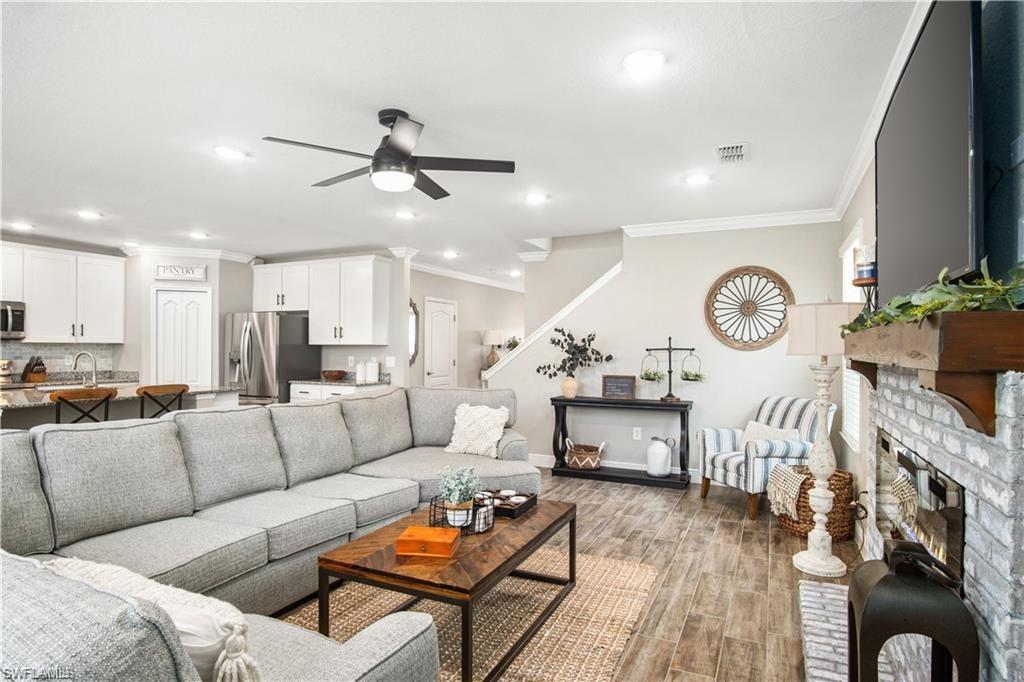 BRIGHTWATER - Residential