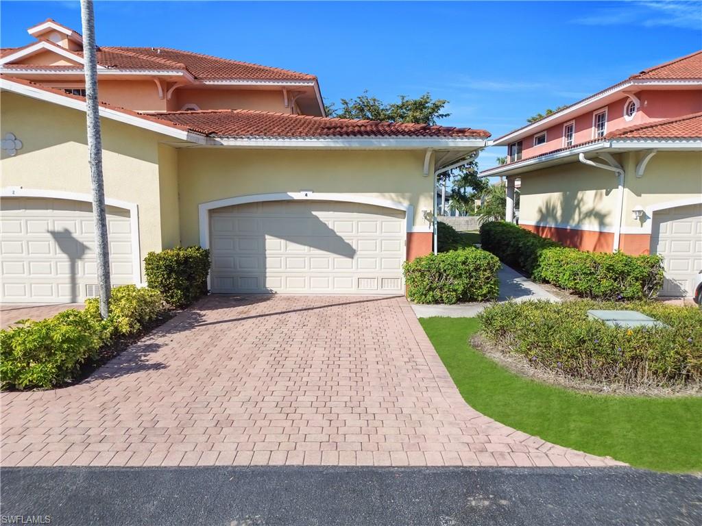 GULF HIDEAWAY - Residential