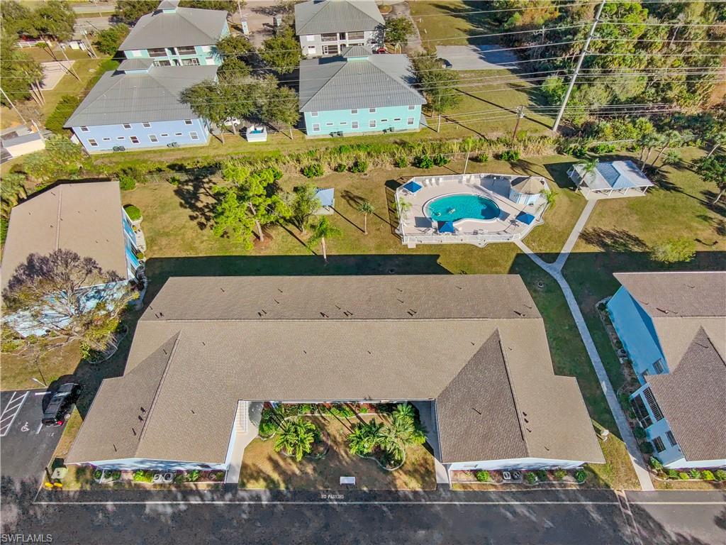 ROYAL HAWAIIAN CLUB - Residential