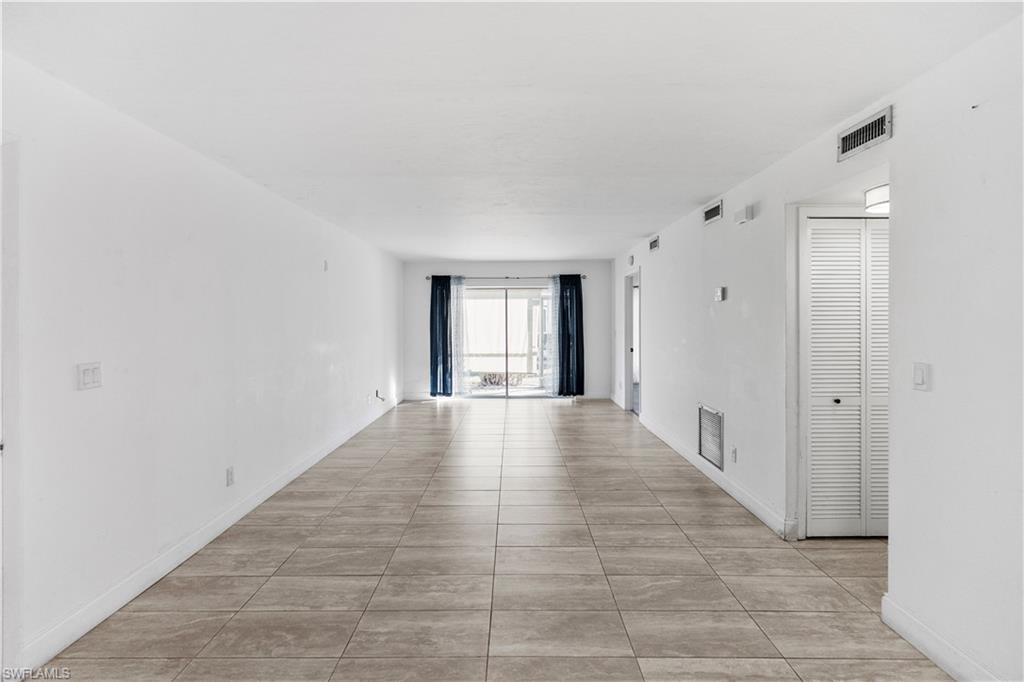 ROYAL HAWAIIAN CLUB - Residential