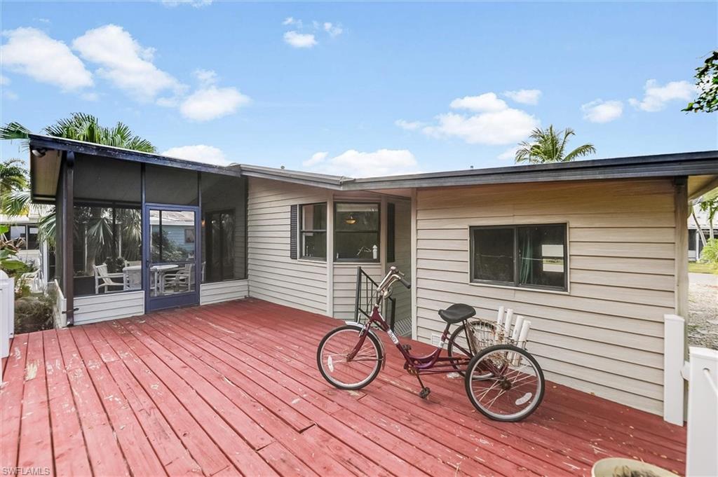 PINE ISLAND COVE - Residential