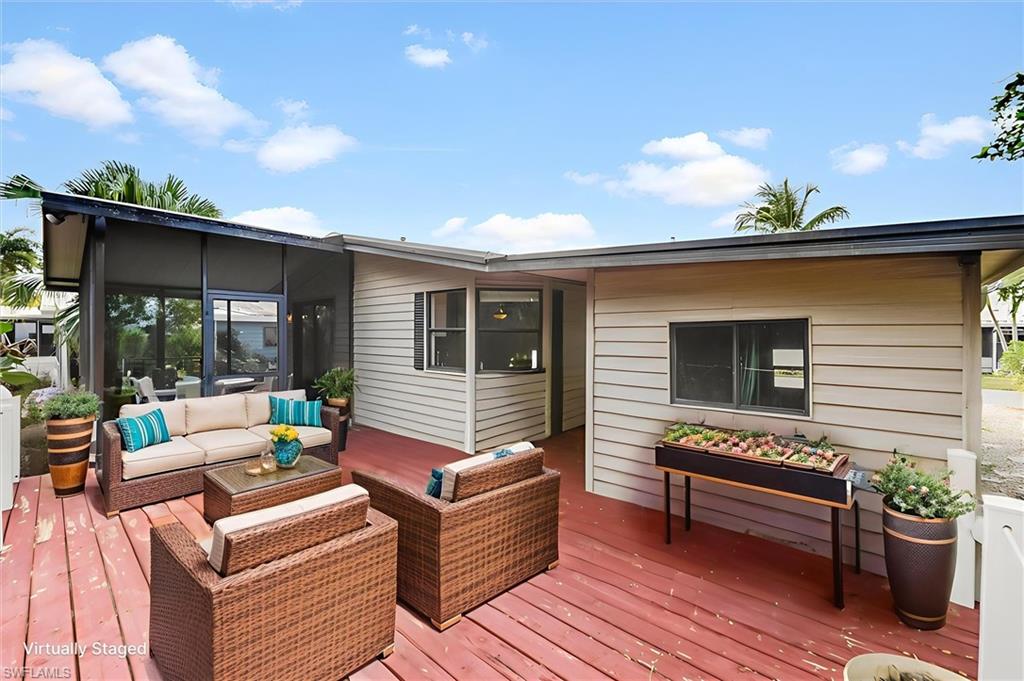 PINE ISLAND COVE - Residential