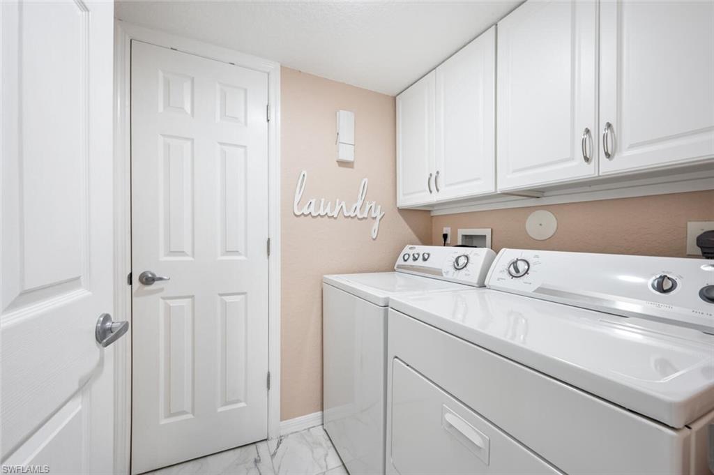 VICTORIA SHORES - Residential