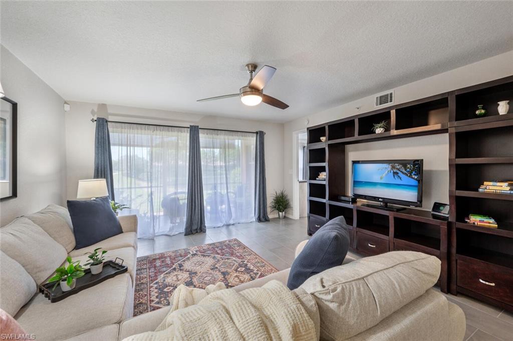 VICTORIA SHORES - Residential