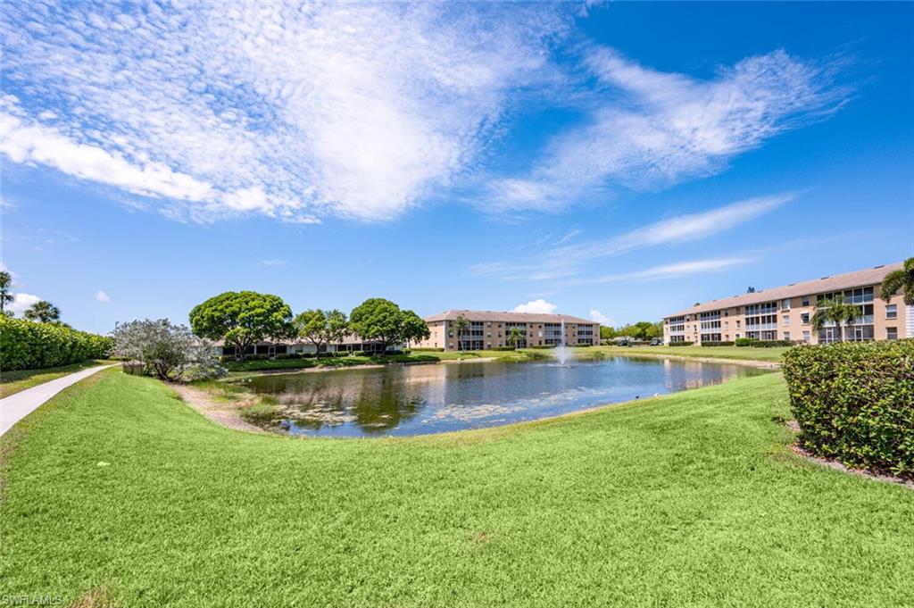 VICTORIA SHORES - Residential