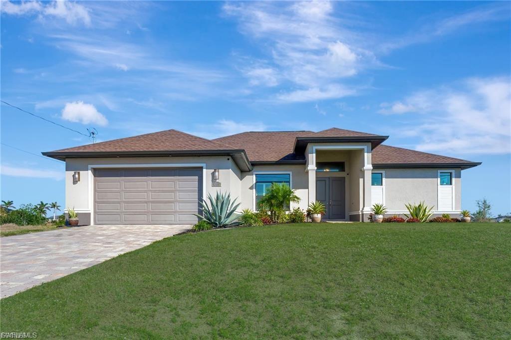 CAPE CORAL - Residential