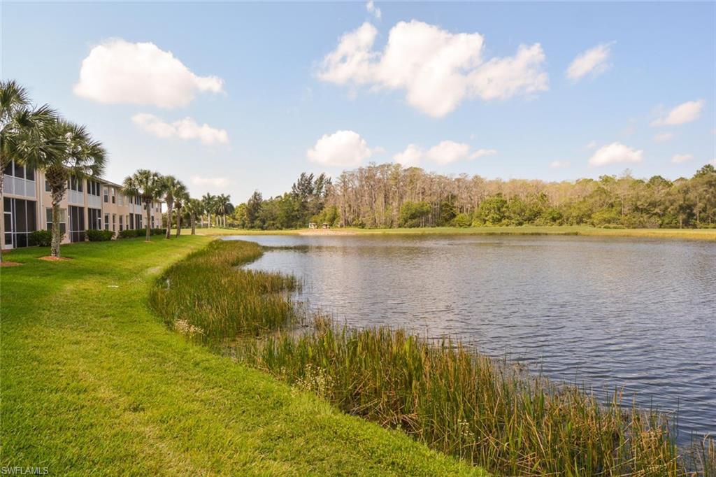 TWIN LAKES - Residential