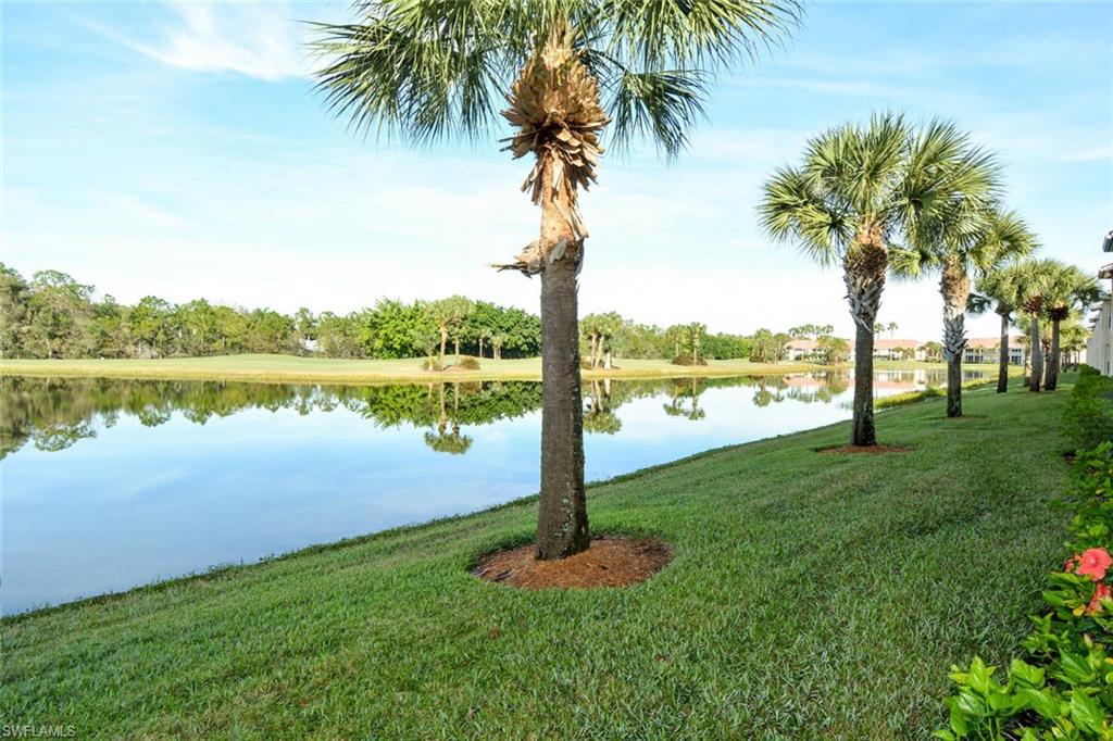 TWIN LAKES - Residential