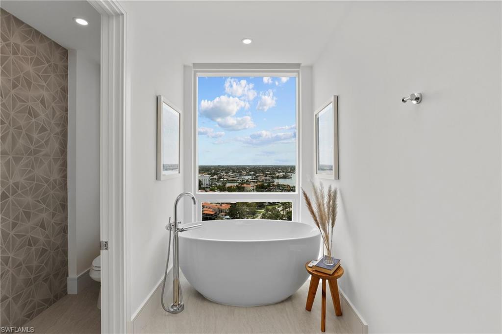 BAY SHORE PLACE - Residential