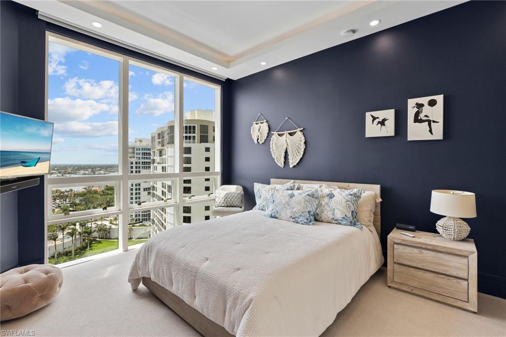 BAY SHORE PLACE - Residential