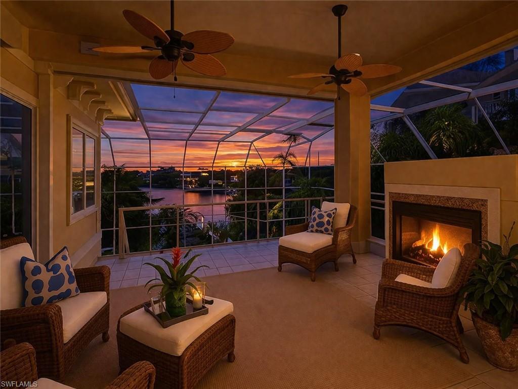 BAREFOOT BEACH - Residential