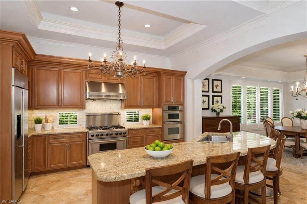 BAREFOOT BEACH - Residential