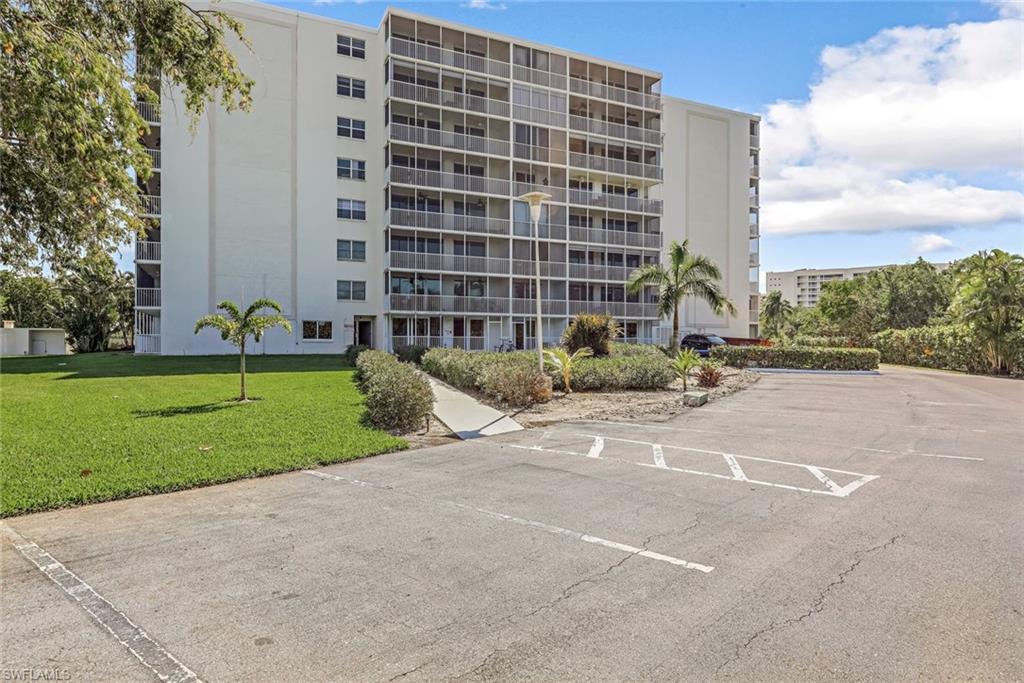 VANDERBILT TOWERS - Residential Lease