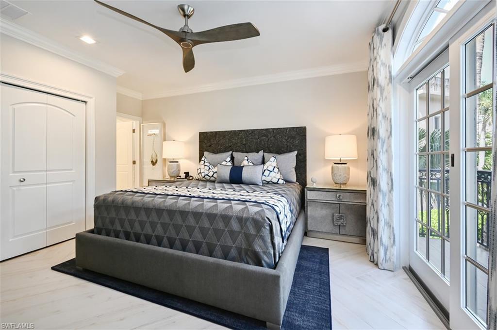 BAREFOOT BEACH - Residential