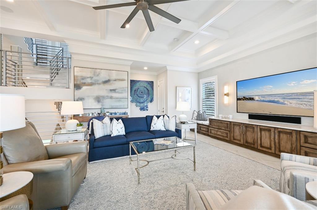 BAREFOOT BEACH - Residential