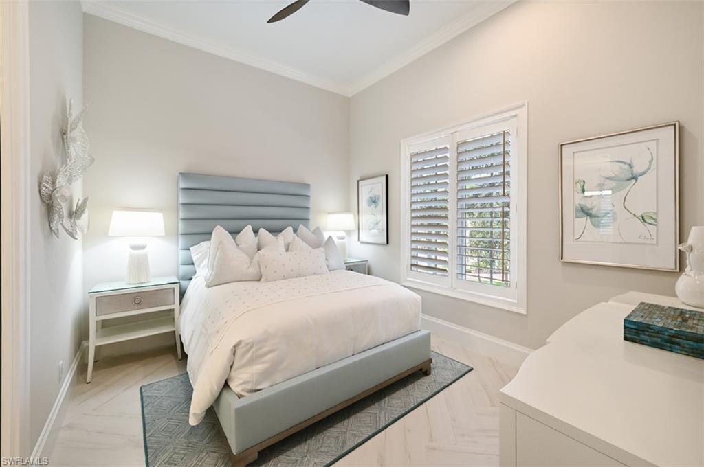 BAREFOOT BEACH - Residential