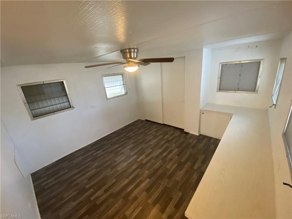 MOBILE MANOR - Residential Lease