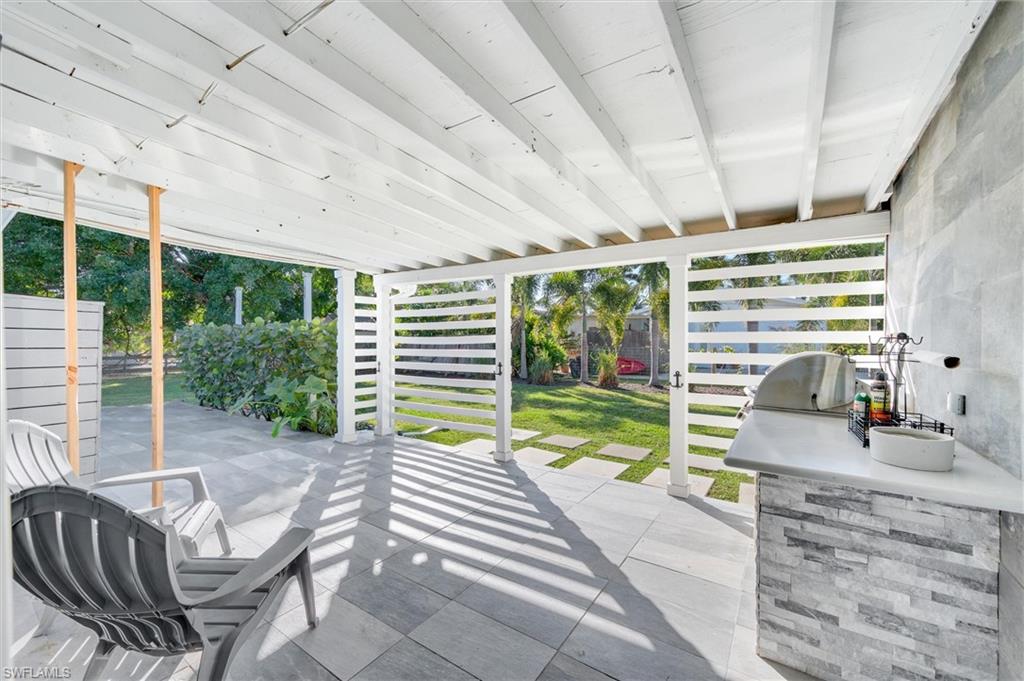 SUNSET HOMES - Residential