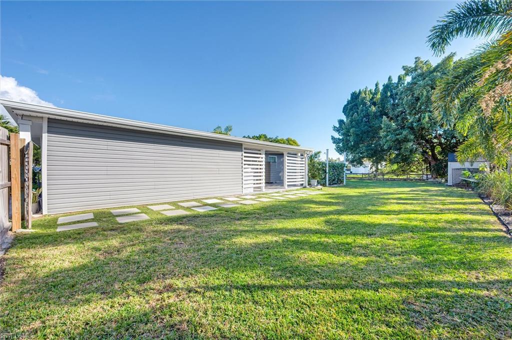 SUNSET HOMES - Residential