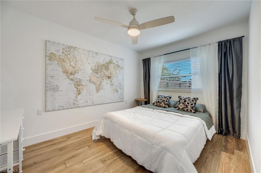 SUNSET HOMES - Residential