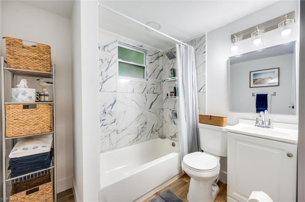 SUNSET HOMES - Residential