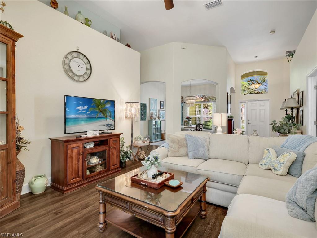 BELLA TERRA - Residential Lease