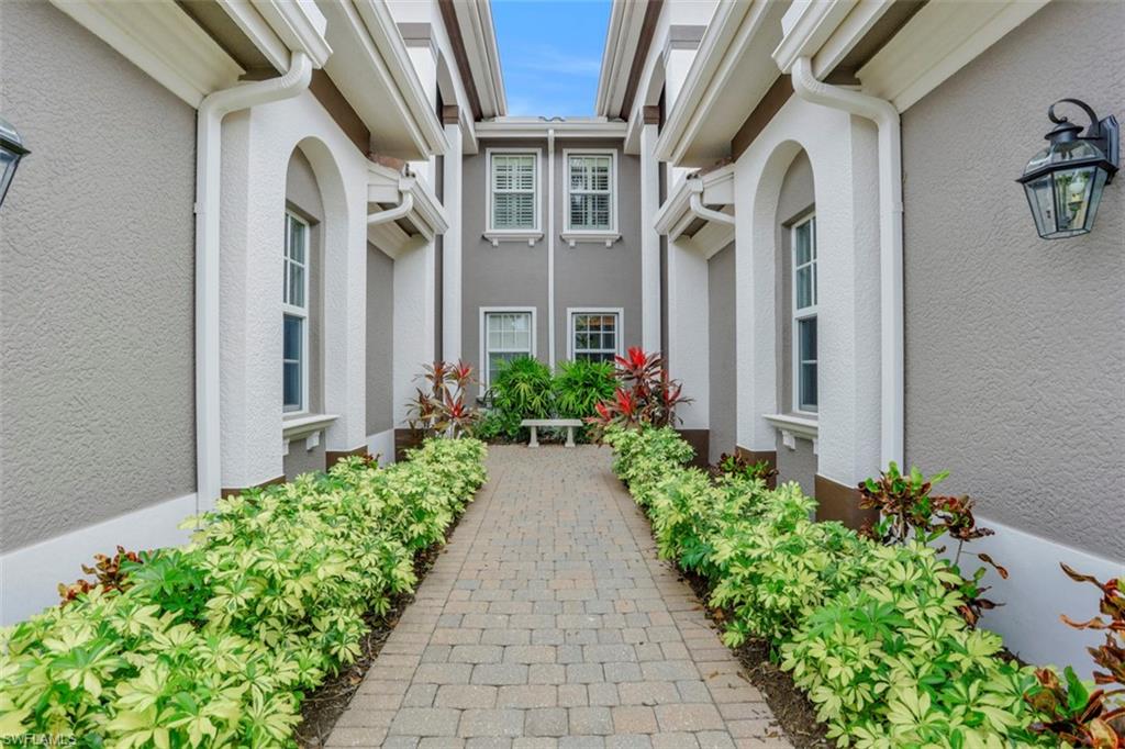 TRIANA - Residential