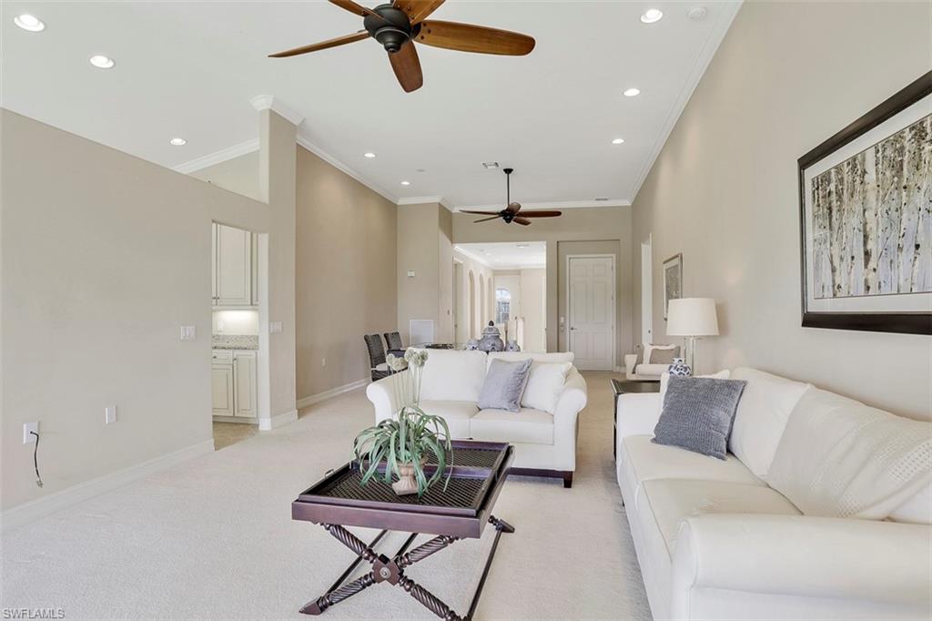 TRIANA - Residential