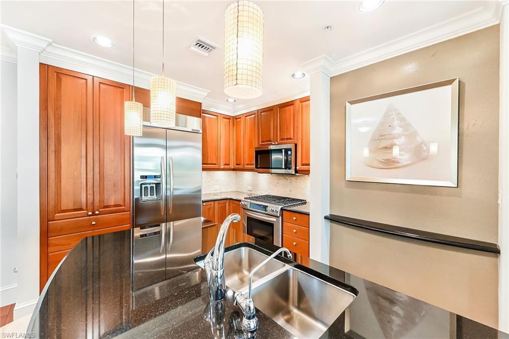 THE STRADA - Residential Lease