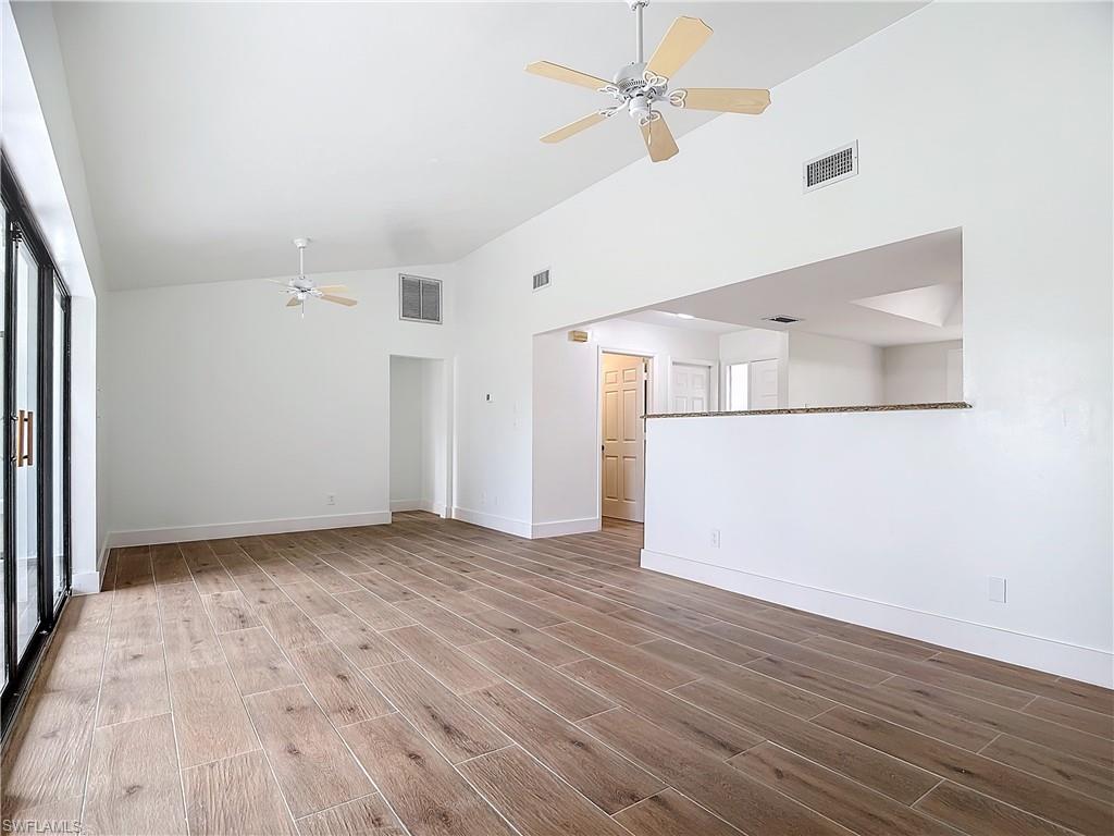 WILLOUGHBY ACRES - Residential Lease