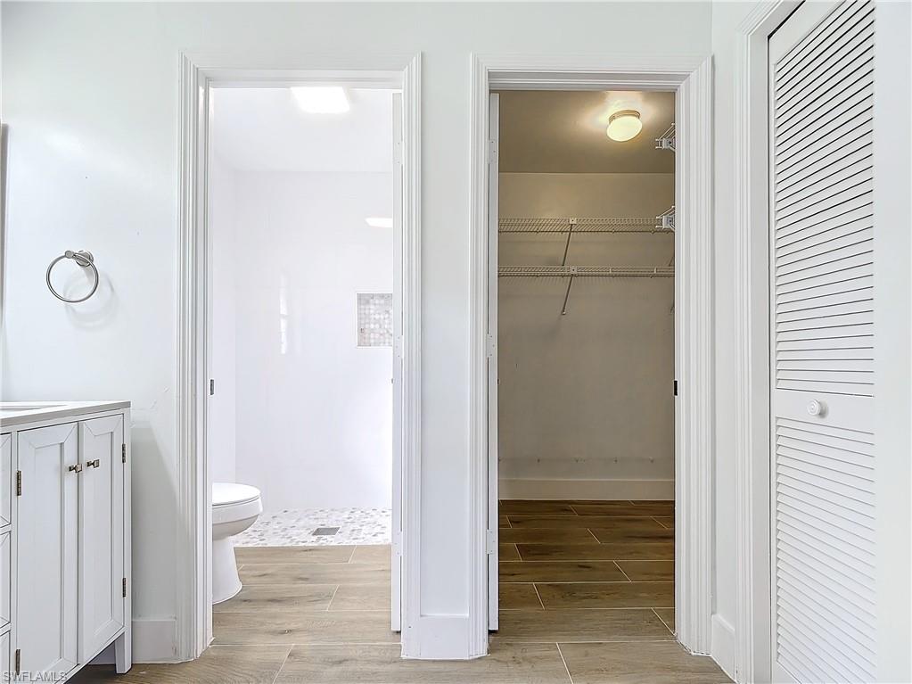 WILLOUGHBY ACRES - Residential Lease