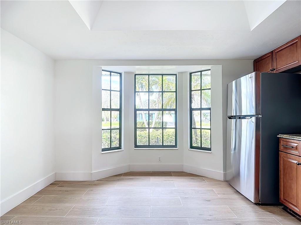 WILLOUGHBY ACRES - Residential Lease