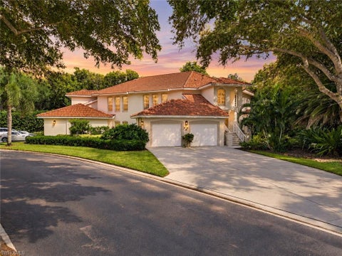 Photo of 901 Egrets RUN #202, NAPLES, FL 34108 (MLS # 226032248)