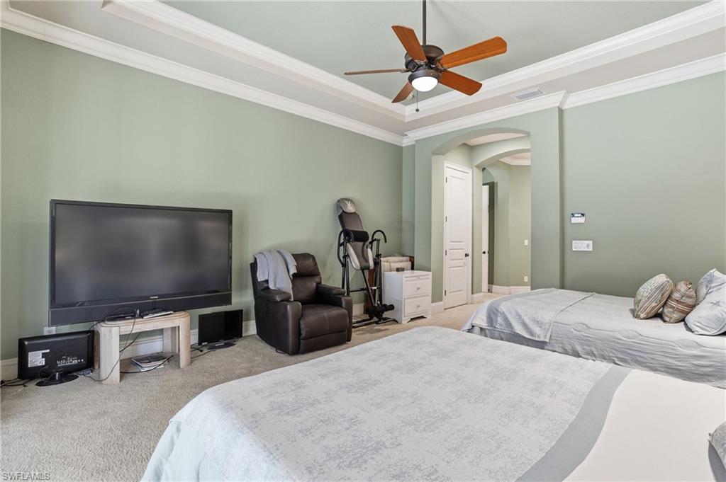 RIVER POINT - Residential