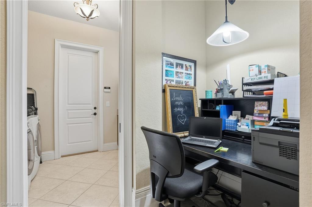 RIVER POINT - Residential