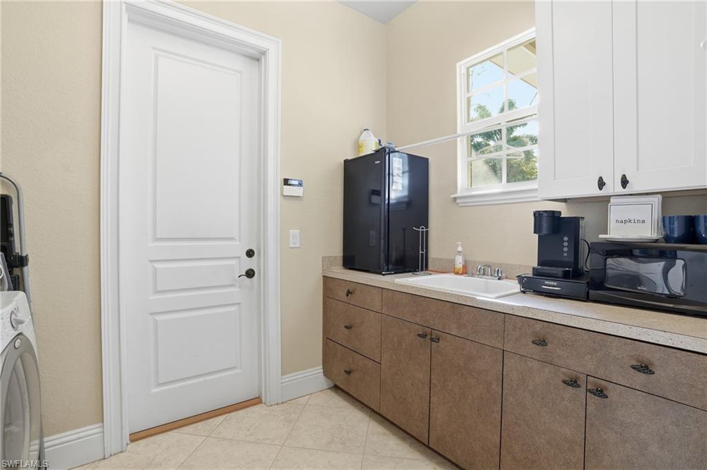 RIVER POINT - Residential