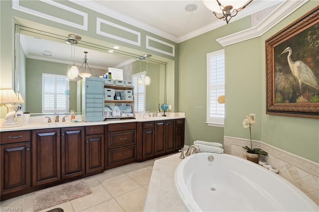 RIVER POINT - Residential