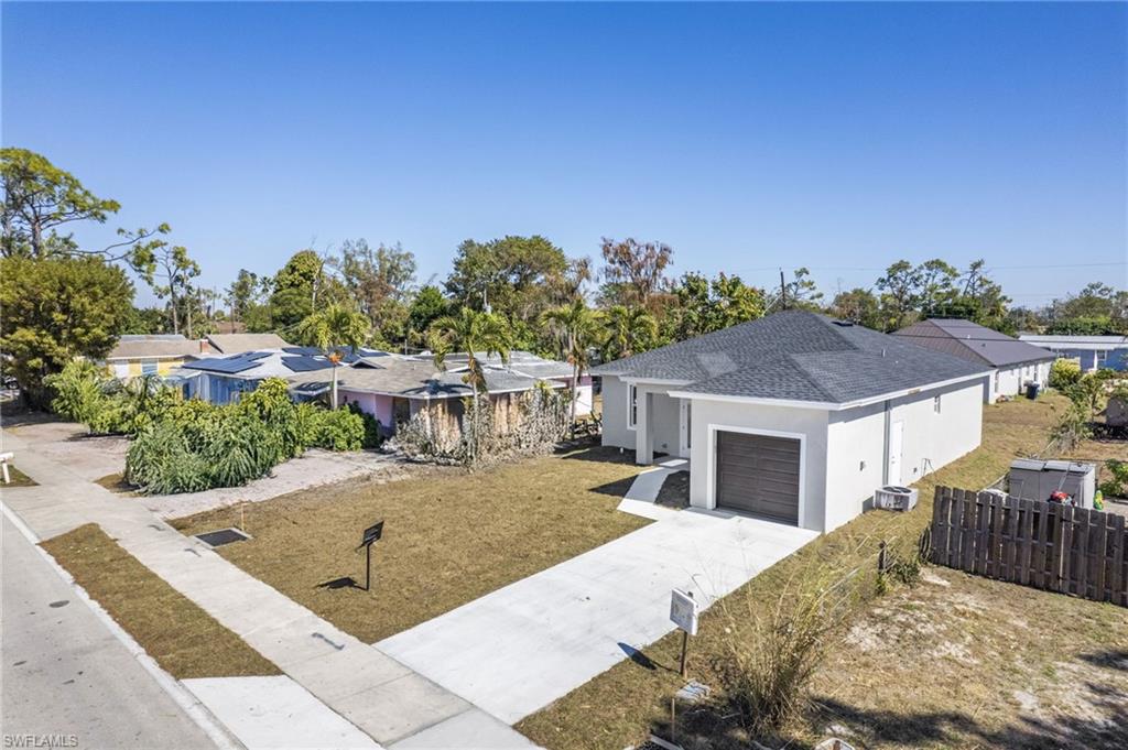 PINE MANOR - Residential