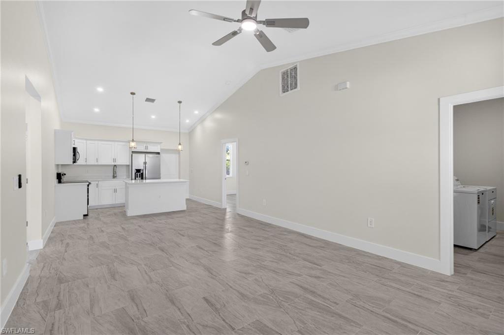 PINE MANOR - Residential